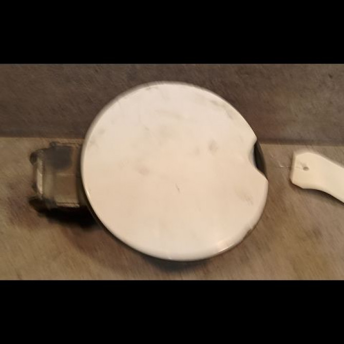 Volet de trappe carburant occasion CITROEN C3 PICASSO Phase 2 09-2012->... 1.6 HDI 90ch 1517G8 1