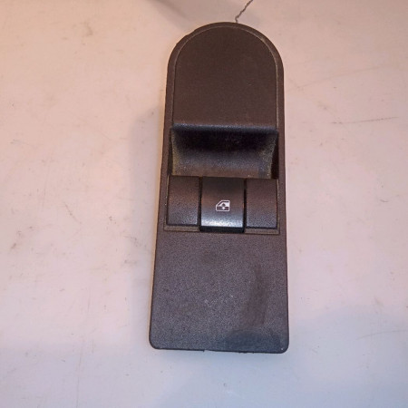 Commande lève-glace porte avant droite occasion OPEL ZAFIRA II Phase 2 01-2008->12-2014 1.9 CDTI 100ch 13228881