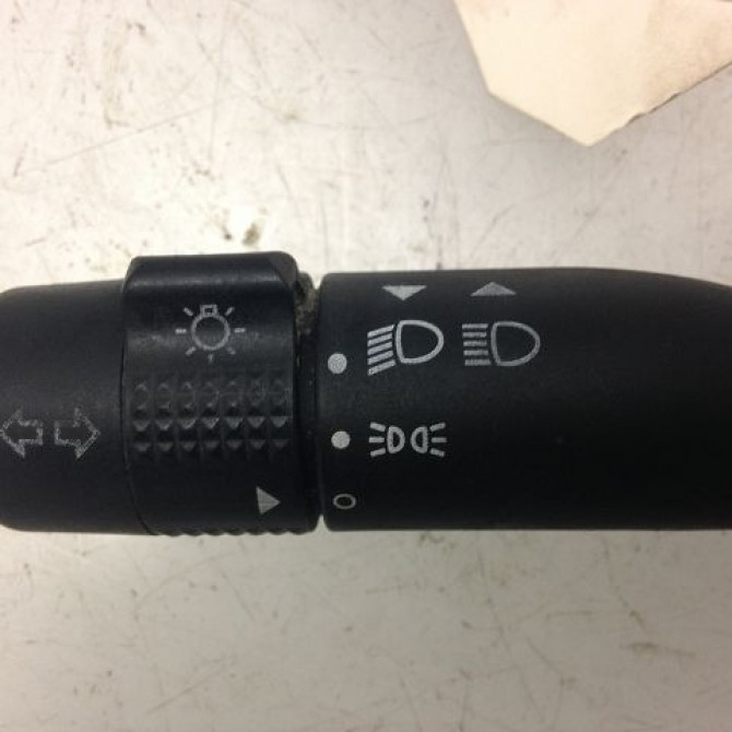 Commande clignotant occasion FORD COURRIER III Phase 1 02-1990->01-1994 1.8 D 2