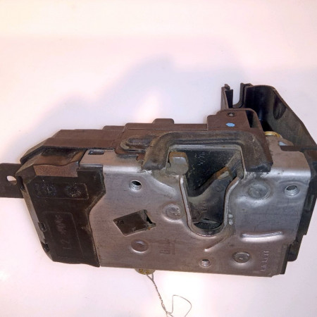 Serrure porte avg occasion OPEL ASTRA III ASTRA III Phase 1 2004-04-01->2006-12-31 1.9 CDTI 120ch 13220371