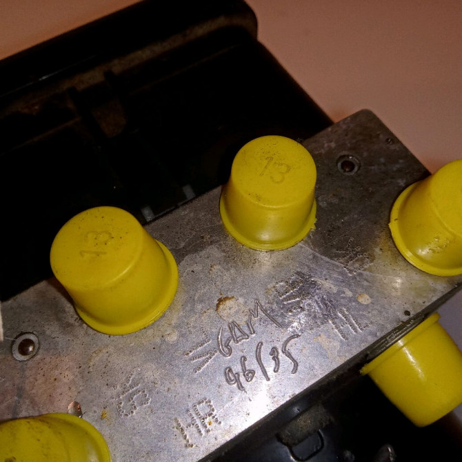 Unité hydraulique ABS occasion OPEL ASTRA III ASTRA III Phase 1 2004-04-01->2006-12-31 1.9 CDTI 120ch 93191515 6