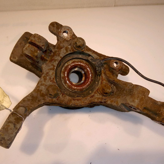 Moyeu avd occasion OPEL ZAFIRA II Phase 1 07-2005->12-2007 1.9 CDTI 120ch 93188477 2