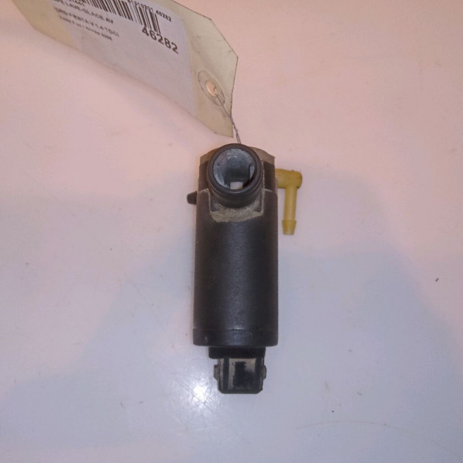 Pompe lave-glace avant occasion FORD FIESTA V Phase 2 10-2005->10-2008 1.4 TDCI 7003178 1