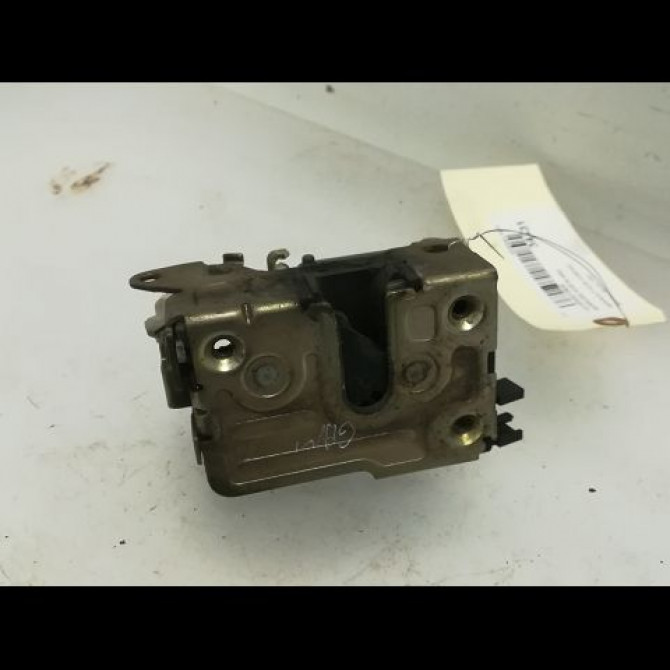 Serrure porte arg occasion RENAULT CLIO I Phase 1 06-1990->03-1994 1.9 D 7701036102 1