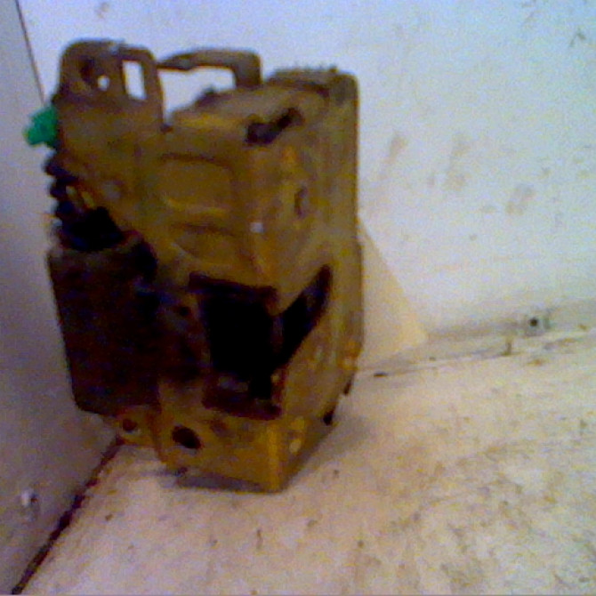 Serrure porte avd occasion RENAULT CLIO I Phase 1 06-1990->03-1994 7701036101 1