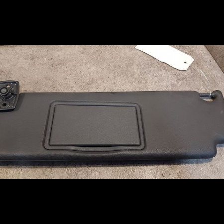 Pare-soleil gauche occasion RENAULT CLIO I Phase 2 03-1994->03-1996 1.4 7700829185