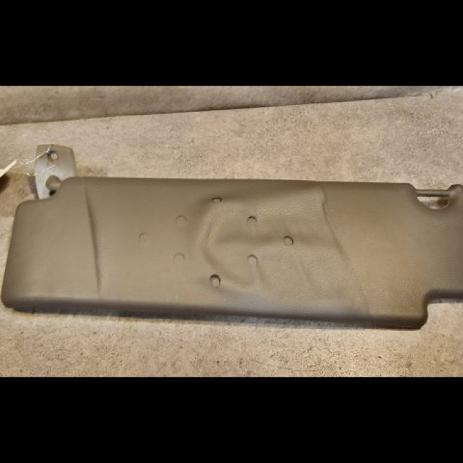 Pare-soleil gauche occasion RENAULT CLIO I Phase 2 03-1994->03-1996 1.2 7700829185 1