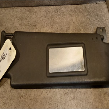 Pare-soleil droit occasion RENAULT CLIO I Phase 3 03-1996->08-1998 1.4 7700829186
