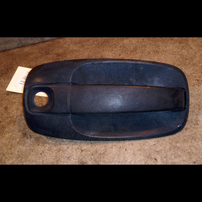 Poignee ext porte avg occasion RENAULT TRAFIC II Phase 1 10-2001->08-2006 1.9 DCI 100ch 805065812R 1