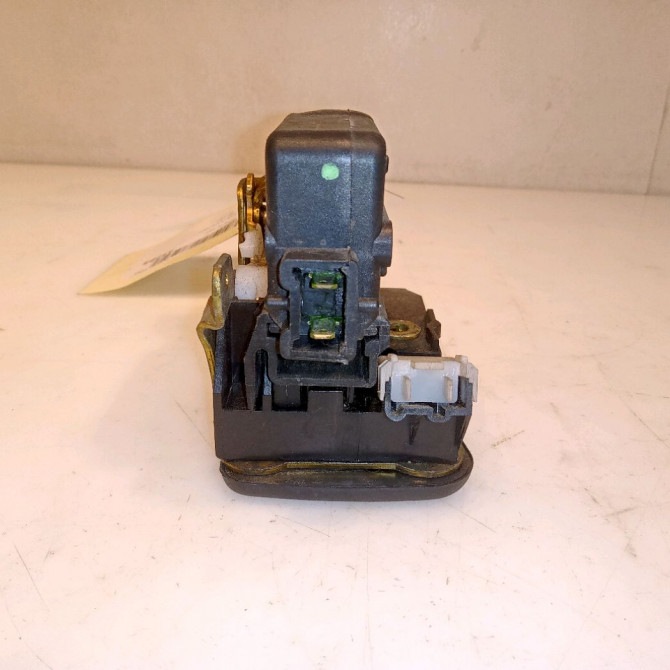 Serrure porte arg occasion RENAULT CLIO I Phase 3 03-1996->08-1998 1.9 D 65ch 7701036102 3