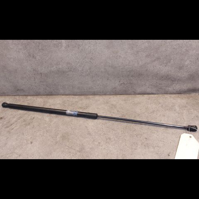 Verin d capot occasion VOLKSWAGEN PASSAT V Phase 1 03-2005->10-2010 2.0 TDI 16v 140ch 3C0823359A 1