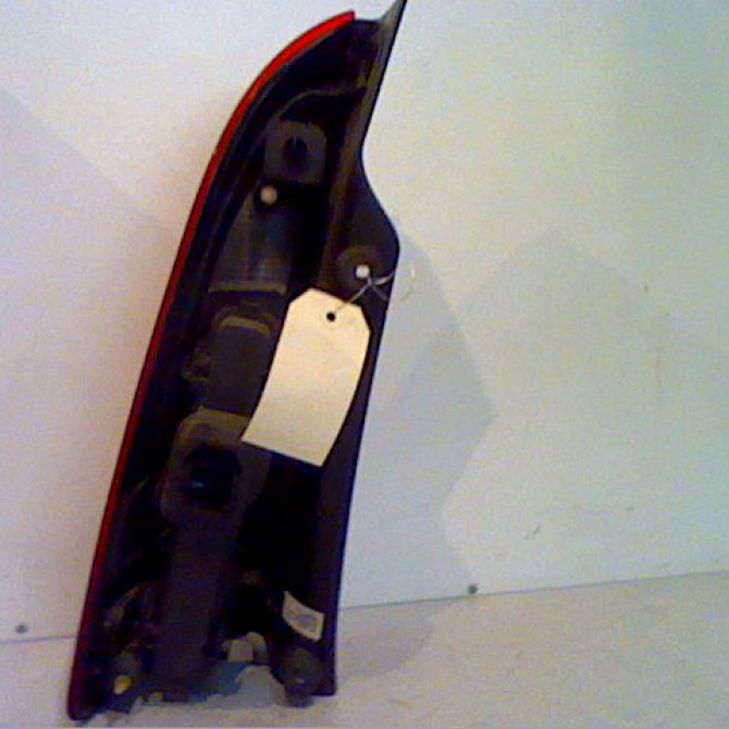Feu arrière droit occasion RENAULT ESPACE IV Phase 1 09-2002->03-2006 2.2 DCI 8200027152 2
