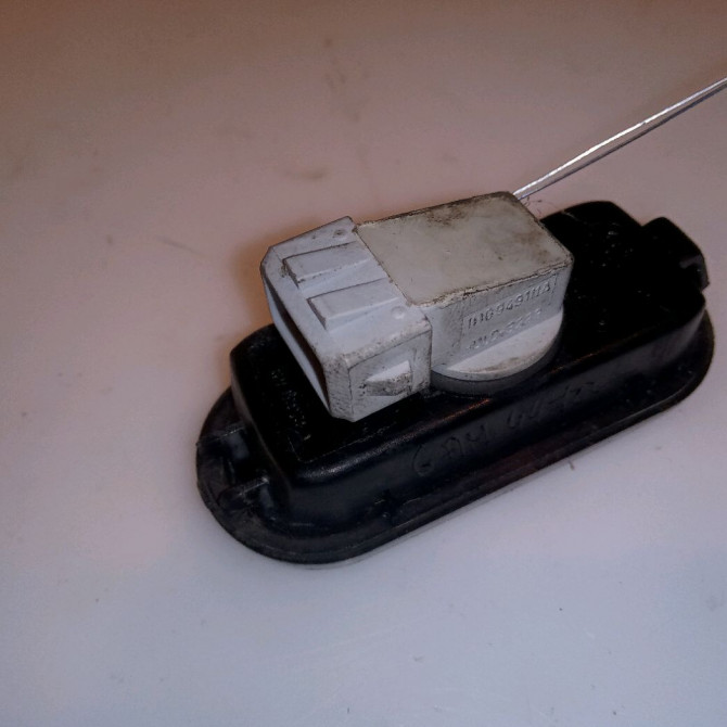 Répétiteur aile gauche occasion VOLKSWAGEN GOLF III Phase 1 01-1992->12-1997 1.9 TDI 90ch 3A0949101A 2