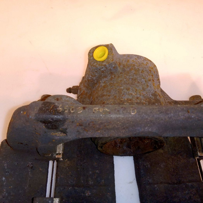 Etrier de frein avant droit occasion MERCEDES CLASSE C COUPE SPORT II Phase 1 03-2001->03-2004 34202283 3