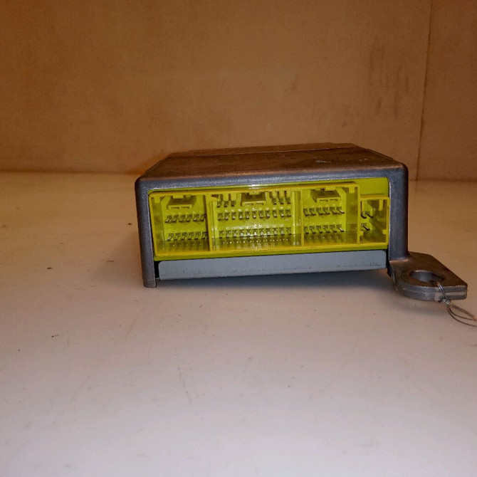 Boitier pyrotechnique occasion NISSAN QASHQAI I Phase 2 03-2010->04-2014 1.5 DCI 110ch K8820BT50A 1