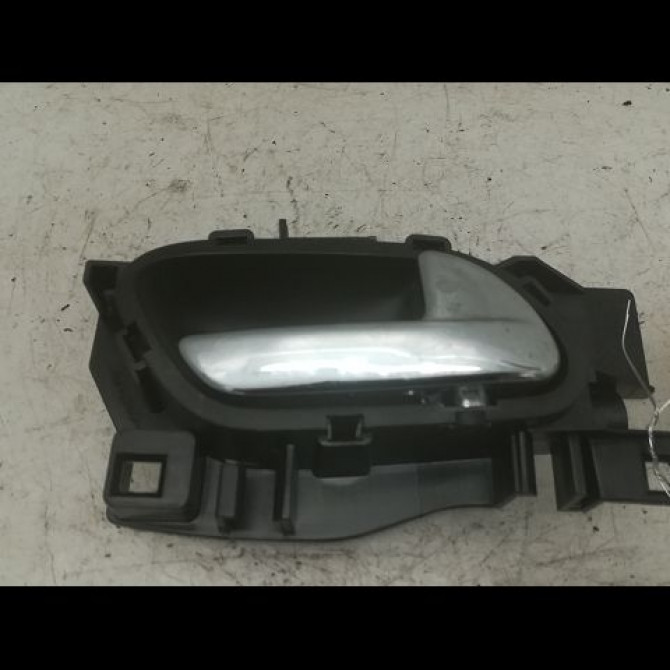 Poignee int porte avd occasion CITROEN C4 PICASSO I Phase 1 01-2007->10-2013 1.6 HDi 16v 110ch 9144A5 1