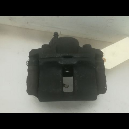 Etrier de frein avant droit occasion RENAULT SUPER 5 Phase 1 10-1984->12-1996 1.2i 54ch 7701202986