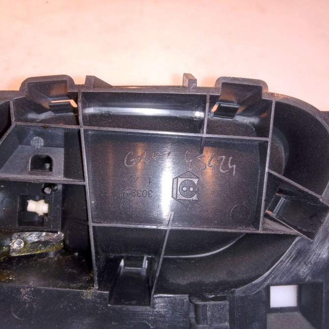 Poignee int porte avd occasion PEUGEOT 207 CC Phase 1 03-2007->... 1.6 VTi 120ch 9144A5 3