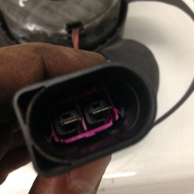 Ventilateur de refroidissement occasion VOLKSWAGEN GOLF V Phase 1 11-2003->10-2008 3