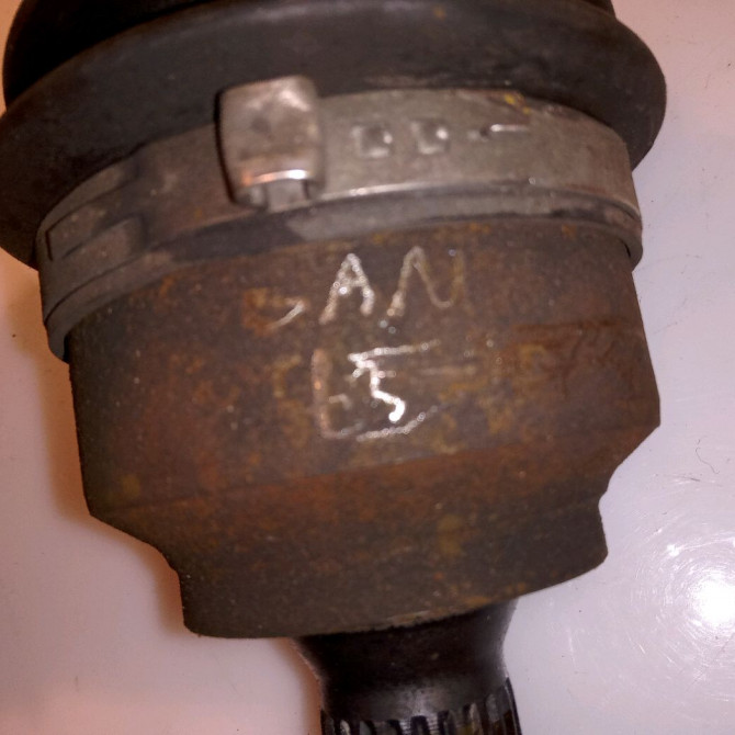 Transmission avant gauche occasion PEUGEOT 207 Phase 1 04-2006->06-2013 1.6 VTI 16v 120ch 3272LA 2