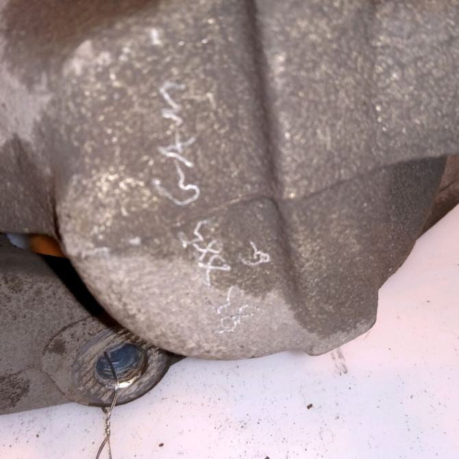 Etrier de frein avant gauche occasion PEUGEOT 2008 Phase 1 04-1995->04-1999 1.6 BlueHDI 120ch 1617293580 3