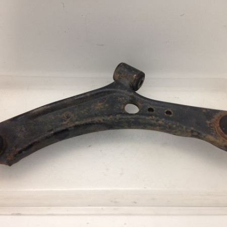 Triangle inf avg occasion SUZUKI SX4 I Phase 1 04-2006->03-2014 1.9 DDIS 4X4 4520254L20