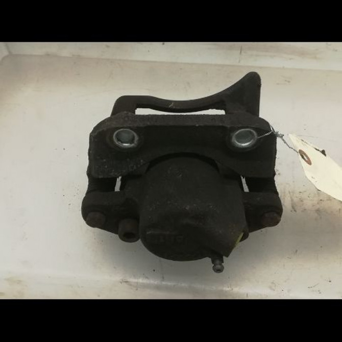 Etrier de frein avant gauche occasion RENAULT TWINGO II Phase 1 06-2007->11-2011 1.2i 16v 75ch 7701207958 2