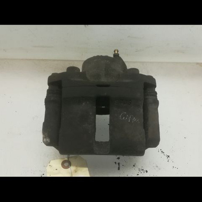 Etrier de frein avant gauche occasion RENAULT CLIO II Phase 1 03-1998->06-2001 1.9 DTI 7701207958 1