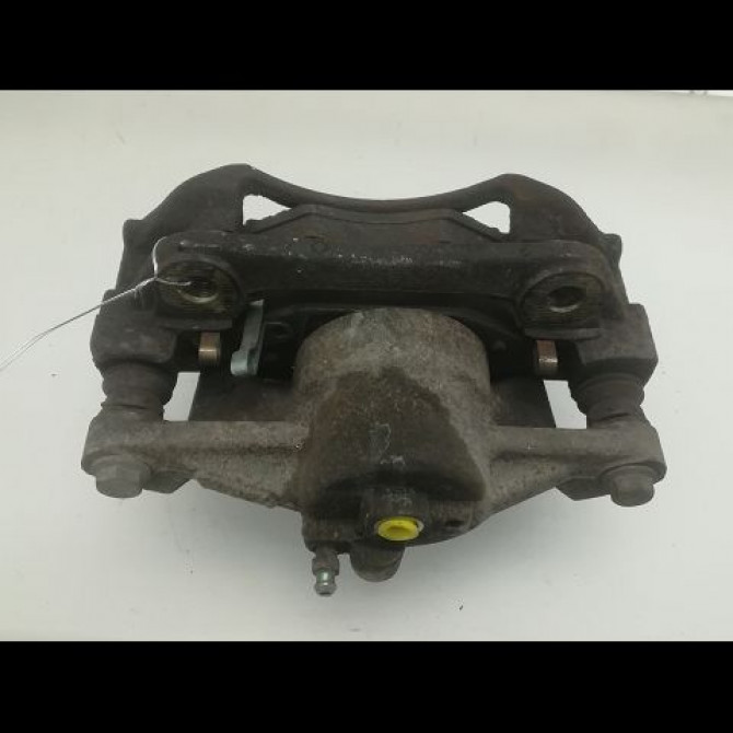 Etrier de frein avant droit occasion TOYOTA YARIS I Phase 1 04-1999->03-2003 1.0 4773009020 2