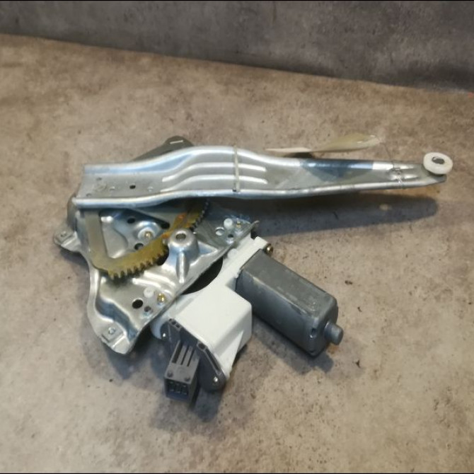 Mecanisme+moteur leve-glace arg occasion TOYOTA AVENSIS I Phase 2 09-2000->05-2003 2.0 D-4D 6984005100 1