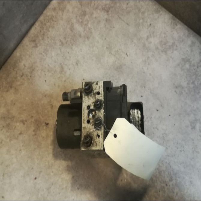 Unité hydraulique ABS occasion TOYOTA AVENSIS I Phase 2 09-2000->05-2003 2.0 D-4D 4405005052 1