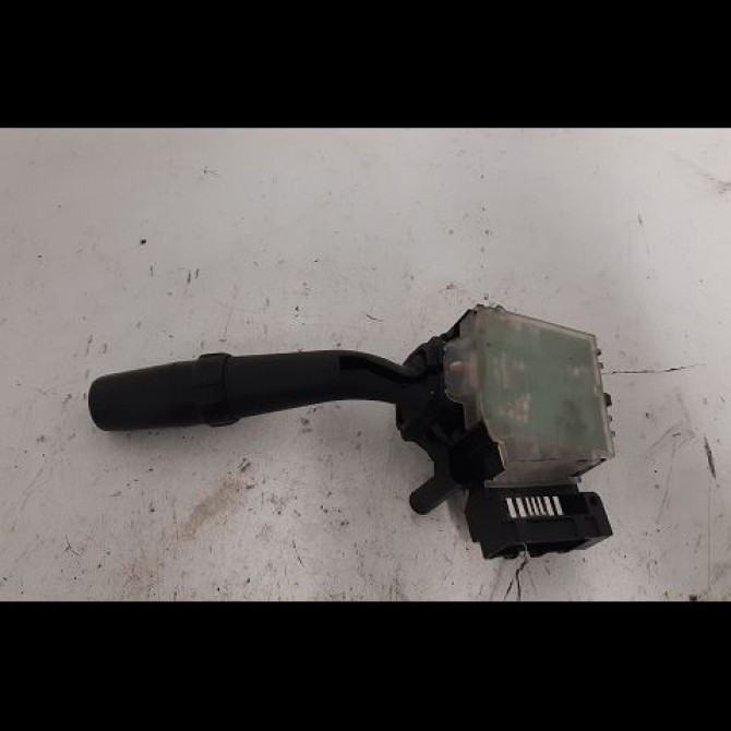 Commande essuie glace occasion TOYOTA COROLLA VERSO II phase 2 06-2007->05-2009 2.2D 136ch 8465205170 2