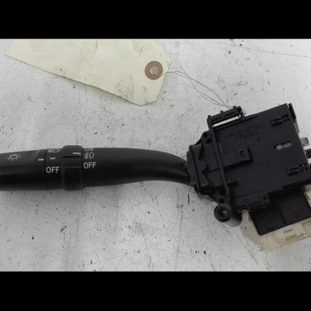 Commande clignotant occasion TOYOTA COROLLA VERSO II Phase 1 05-2004->06-2007 115 D-4D 8414005110