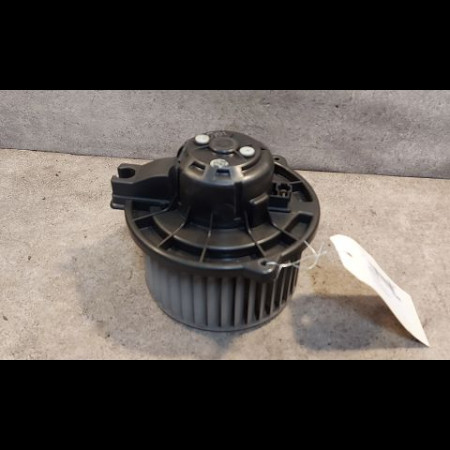Ventilateur de chauffage occasion TOYOTA COROLLA IX phase 2 07-2004->08-2007 1.4 D 90ch 8710302080