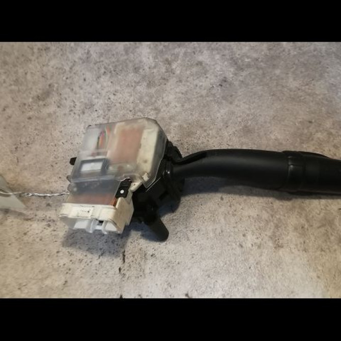 Commande clignotant occasion TOYOTA COROLLA VERSO II phase 2 06-2007->05-2009 2.2D 136ch 8414005110 2