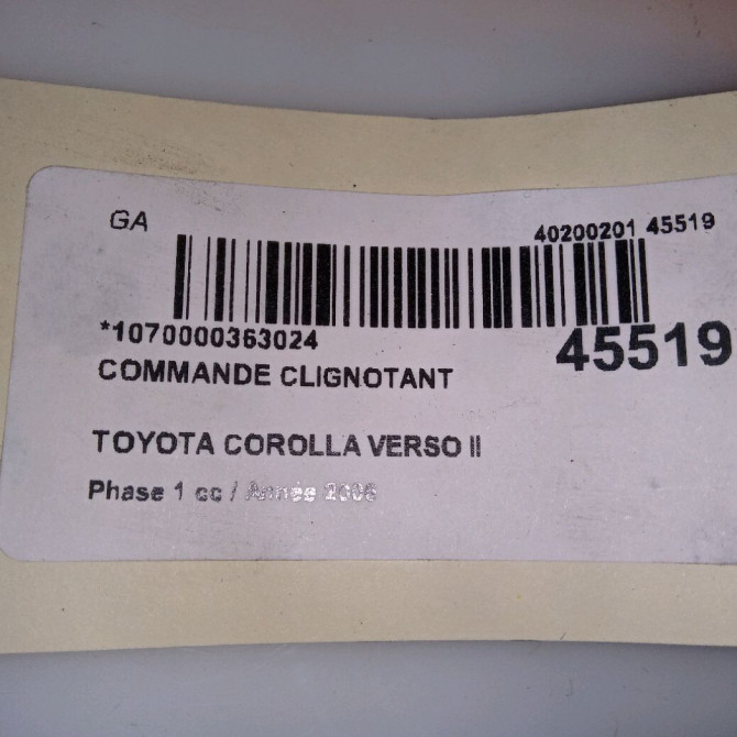 Commande clignotant occasion TOYOTA COROLLA VERSO II Phase 1 05-2004->06-2007 136 D-4D 8414005110 5