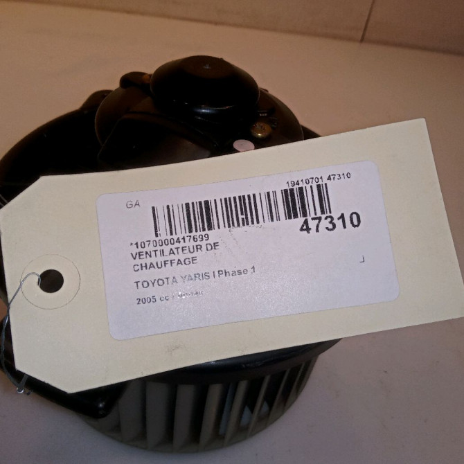 Ventilateur de chauffage occasion TOYOTA YARIS I Phase 1 04-1999->03-2003 871030D020 4