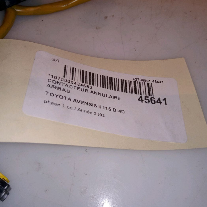 occasion TOYOTA AVENSIS II phase 1 05-2003->08-2006 115 D-4D 8430605050 4