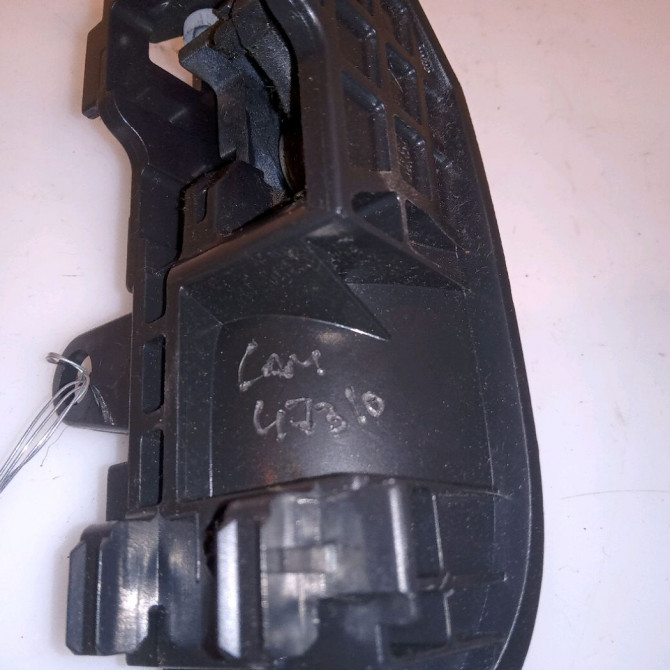 Poignee int porte avg occasion TOYOTA YARIS I Phase 1 04-1999->03-2003 692060D030B2 3