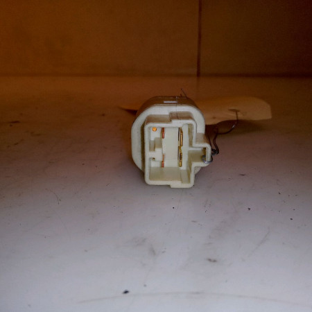 occasion TOYOTA AVENSIS II phase 1 05-2003->08-2006 115 D-4D 8434009020