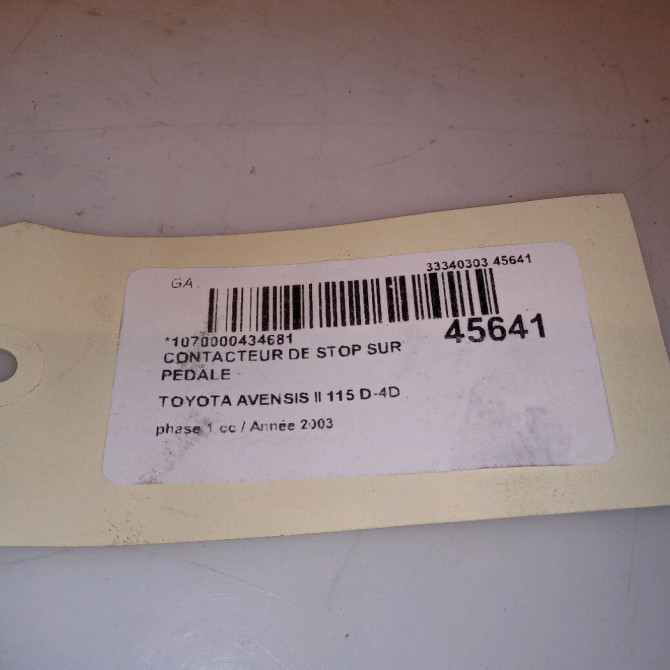 occasion TOYOTA AVENSIS II phase 1 05-2003->08-2006 115 D-4D 8434009020 4