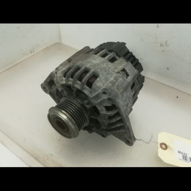 Alternateur occasion RENAULT SCENIC I Phase 2 08-1999->06-2003 1.9dCi Pack Clim 8200205612 1