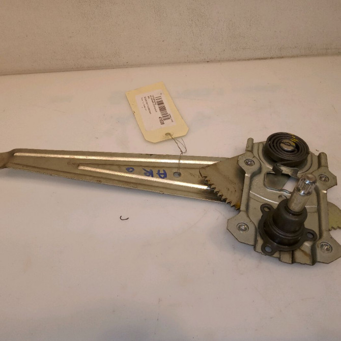 Mecanisme leve-glace arrière gauche occasion SUZUKI SX4 I Phase 1 04-2006->03-2014 1.6 DDIS 90ch 8354079J01 1