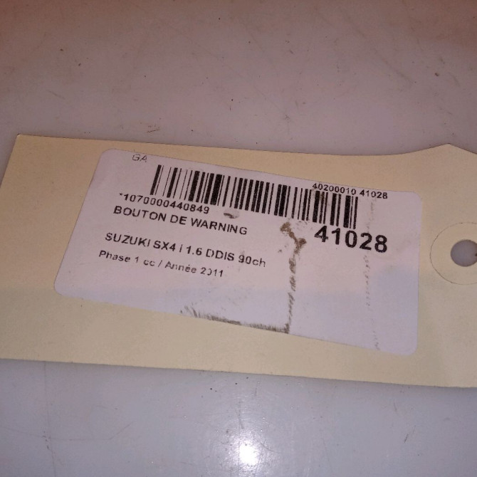 Bouton de warning occasion SUZUKI SX4 I Phase 1 04-2006->03-2014 1.6 DDIS 90ch 3743055L01P4Z 4