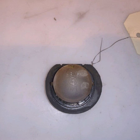 Eclaireur plaque de police d occasion SUZUKI SX4 I Phase 1 04-2006->03-2014 1.6 DDIS 90ch 3591075F31