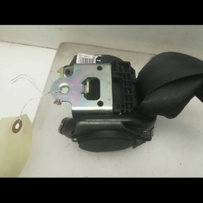 Ceinture avant gauche occasion PEUGEOT 308 I Phase 1 09-2007->03-2011 1.6 HDI 16v 90ch BLUE LION 8975J7 3