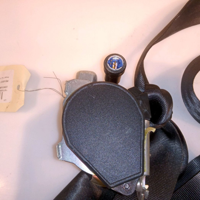 Ceinture avant droite occasion PEUGEOT 308 I Phase 1 09-2007->03-2011 1.6 HDI 16v 110ch 8975J7 2