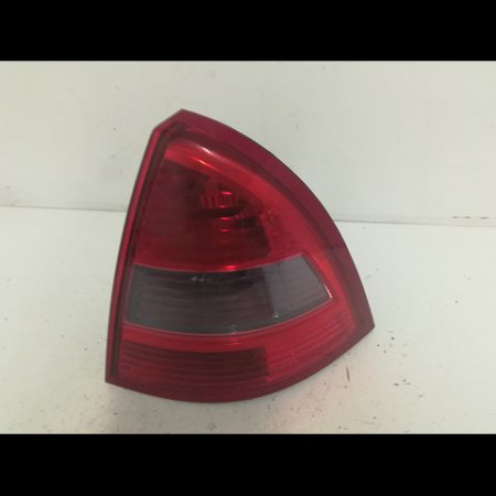 Feu arrière droit occasion CITROEN C5 I Phase 2 09-2004->06-2008 1.8i 16v 117ch 6351V3
