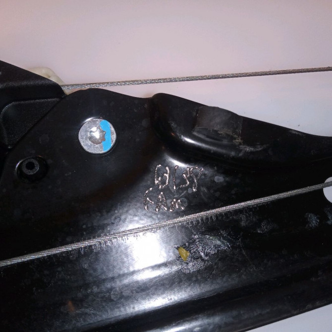 Mecanisme+moteur leve-glace arg occasion CITROEN C4 GRAND PICASSO II Phase 1 04-2013->... 1.6 e-HDi 115ch 9826076580 3