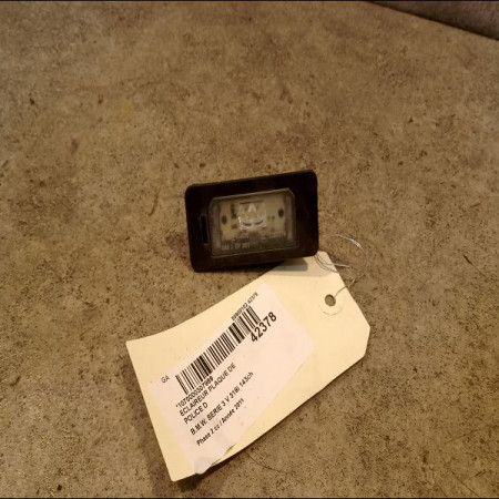 Eclaireur plaque de police d occasion B.M.W. SERIE 3 V Phase 2 09-2008->12-2011 318i 143ch 63267193293